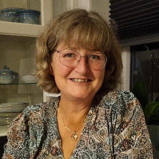 Søger en mand, der er ærlig og kærlig 😍
Jeg har humor ( ofte sort ),  give masse af knus ... kontakt Anne, single Kvinde fra Nykøbing M.