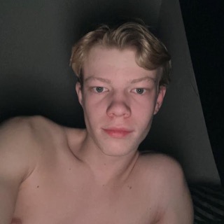 Hej, er her for at hygge mig og/måske finde en at mødes med hvis kemien er der ... kontakt Christoffer, single Mand fra Sæby.