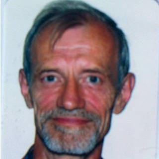 Lidt svært at beskrive sig selv, skal bruge lidt tid til at tænke over det smiler

Er vi ... kontakt Saco, single Mand fra Tønder.