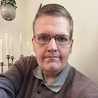 Han er en sød fyr på 30 som søger lidt selskab i ens liv ... kontakt Jesper, single Mand fra Tilst.