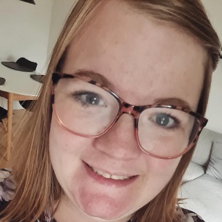 Hej :) 

Mit navn er Maiken, jeg er 28 år gammel, jeg bor i byen Hobro med min hund på 1 ... kontakt Maiken, single Kvinde fra Hobro.