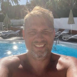 Hej med jer!

Jeg er en nybegynder her 🤗!
Jeg har været single på snart 4 år, og har e ... kontakt Jess79, single Mand fra Albertslund.
