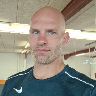 Hejsa Jeg er ik helt god til at sku skrive om mig selv men jeg er en person som næsten alt ... kontakt Kimfogjensen, single Mand fra Ballerup.