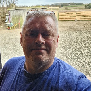 Hey 50 år og bor på landet lidt udenfor Juelsminde  ... kontakt Andreas0510, single Mand fra Juelsminde.