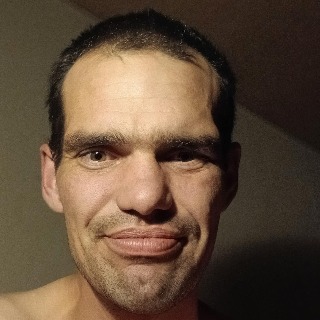 jeg ser mig selv som en frisk, sød, sjov fyr på 38 år. jeg bruger tiden på: arbejde, natur ... kontakt Gravhund86, single Mand fra Frederiksværk.