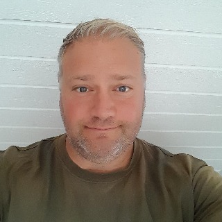 Hej jeg hedder ole er 43 år

Elsker have arbejde 🌿
Køre ture i bil eller på mc 🏍
Kan ... kontakt Ole, single Mand fra Nibe.