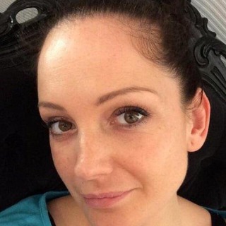 Jeg er single og aldrig gift. Jeg så din profil ... kontakt Karaballack, single Kvinde fra Roskilde.