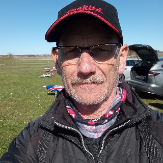 Super frisk efterlønner, frisk, og kæk, søger den sidste store kærlighed, bor i eget hus p ... kontakt Flyboy63, single Mand fra Nykøbing M.