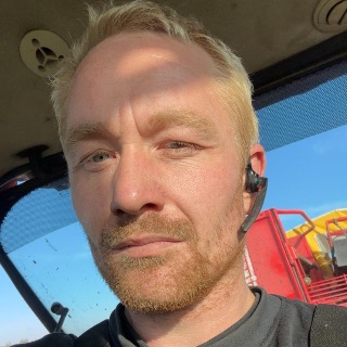 Hej jeg søger efter kærligheden håber på og finde hin her inde eller er en stille og rolig ... kontakt Kimlassen, single Mand fra Bredebro.