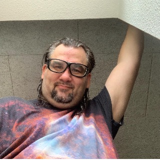 Jeg søger Én skøn kvinde, du må meget gerne være dejligt moden, samt frisk på Én dejlig ba ... kontakt Yoddhavir, single Mand fra Kerteminde.