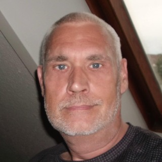 Bor tæt på skov og strand.single. ... kontakt Jackman66, single Mand fra Grenaa.