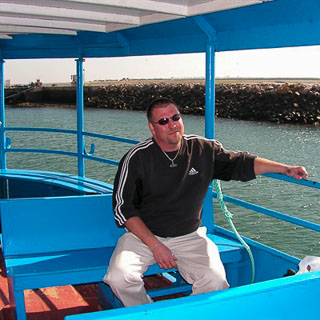 Søger en kæreste til at dele resten af livet med, en at holde om, og ikke mindst en at hol ... kontakt Havmand64, single Mand fra Ans By.