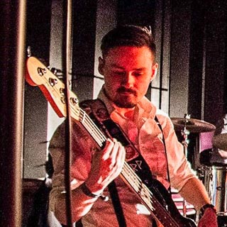 Hej Allesammen

Jeg er en sød og rolig fyr som søger nogen at snakke med. Hvis det skull ... kontakt Willgraham, single Mand fra København Ø.