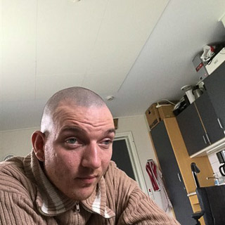 Jeg er mega glad piger men de vil muske ikke leve med mig pis ... kontakt Volveat, single Mand fra Tønder.