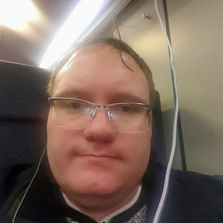 Jeg hedder michael og er single og til hverdag arbejdet jeg i Rema i Rødbyhavn og hver ons ... kontakt Pgogmax30, single Mand fra Rødby.