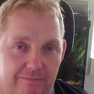 mand  med to børn dog udebone børn søger en kæeste jeg seder I kørestol smil  ... kontakt Doffy, single Mand fra Them.