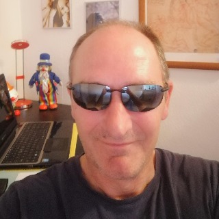 hej ny her...
mangler lige en god tekst... Retter senere.. men den korte så har jeg boet  ... kontakt Karsten, single Mand fra Kjellerup.