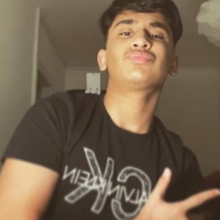 Heyy skriv ... kontakt Alejandro, single Mand fra Valby.