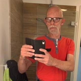 Hilser pænt rundt ny her. ... kontakt Kim, single Mand fra Oksbøl.