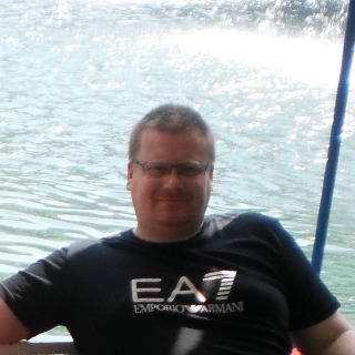 ung mand, mangler en at dele livet med og det kunne være dig hvem ved?
jeg er uddannet bu ... kontakt Pumba1977, single Mand fra Vemb.