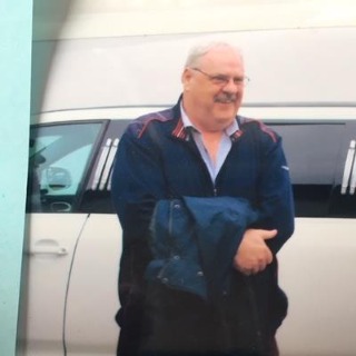 frisk fyr på 60 år der kan li at værre ude i naturen og grene på vandet. 
men er også til ... kontakt Jim, single Mand fra Vig.