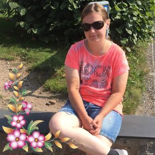 Hej jeg er en meget artiv og stille og rolig kvinde vil gerne lære nye personer at kende  ... kontakt Camilla, single Kvinde fra Haderslev.