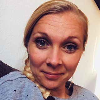 Mor på 38 år til to friske drenge på 8 & 10år, har dem hveranden uge. 
Søger en at dele h ... kontakt Ida, single Kvinde fra Glumsø.