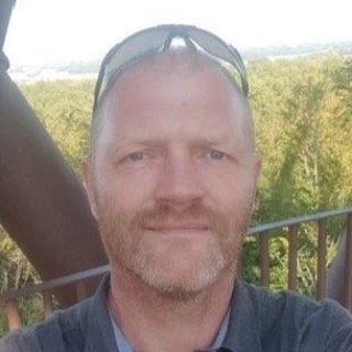 Sød og rar og sjov at være sammen med.  ... kontakt Thomas49, single Mand fra Ringe.