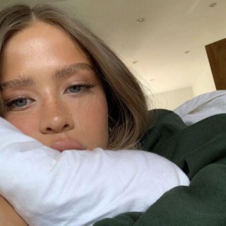 Heej mit navn er Josefine, men kald mig Jose eller din ...
Jeg bor i en lejlighed i Helle ... kontakt Josefine, single Kvinde fra København S.