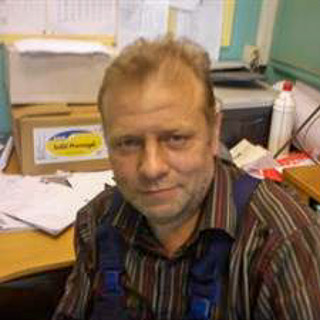 jeg er en mand  som er vild med sport og musik  jeg søger en rar og sød pige.
 ... kontakt Klem0603, single Mand fra Odense C.