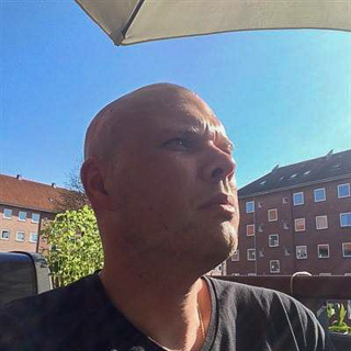 
Er du klar... Og Er du helt klar? Så venter eventyret måske lige rundt om hjørnet ?? :-) ... kontakt Time2wonder, single Mand fra Aalborg.