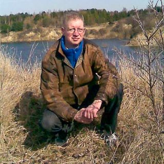 Jeg er en mand, bor i Faaborg i en handicappet bolig. Jeg faldt for 3 år siden og slog hov ... kontakt Kim63, single Mand fra Faaborg.
