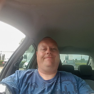 jeg har 3 børn på del tid jeg savner en kærste skriv vis du vil vide mer  ... kontakt Fred930r, single Mand fra Præstø.